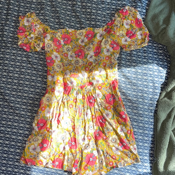 Brand new romper never worn - Picture 1 of 3